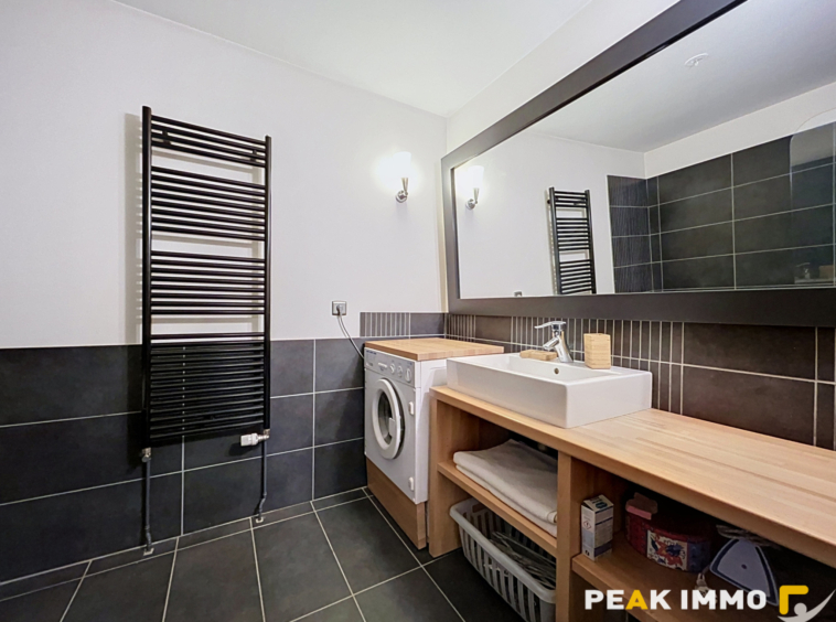 Appartement 5 pièces 78 m2 utiles - LES HOUCHES