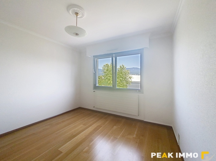 ANNEMASSE   Appartement T3 de 76,15 m2 avec balcon, cave