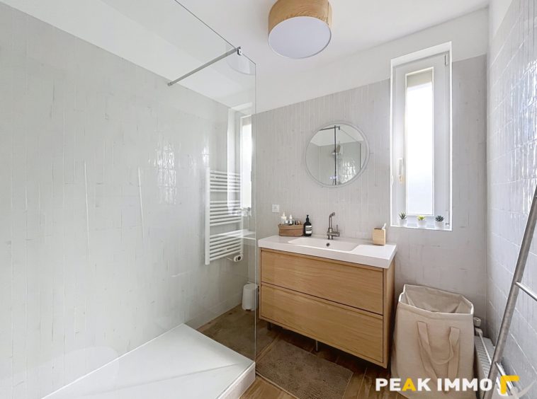 Appartement 4 pièces - 83 m2 - DOUSSARD