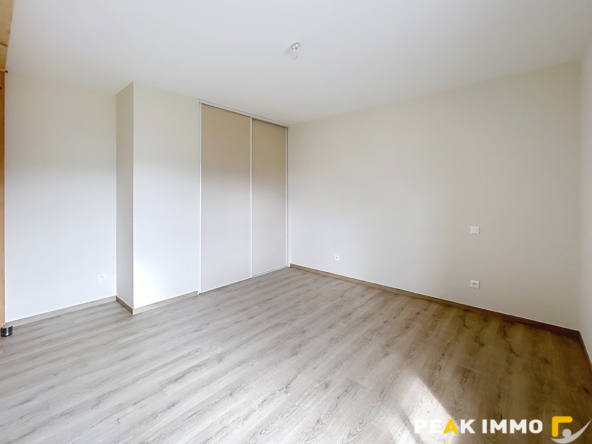 Appartement Fillinges 5 pièce(s) 152.31 m2
