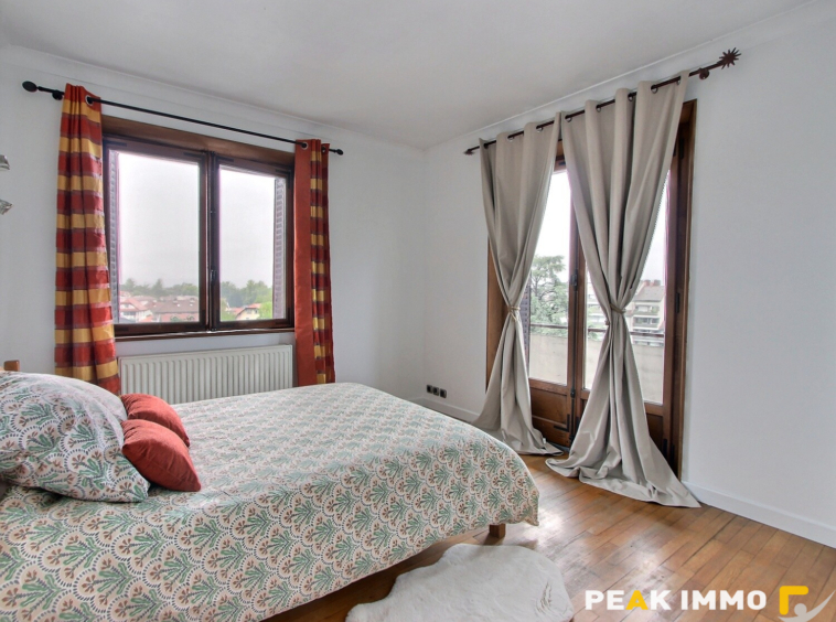 Appartement - 3 pièces - 65 m2 - Cran Gevrier