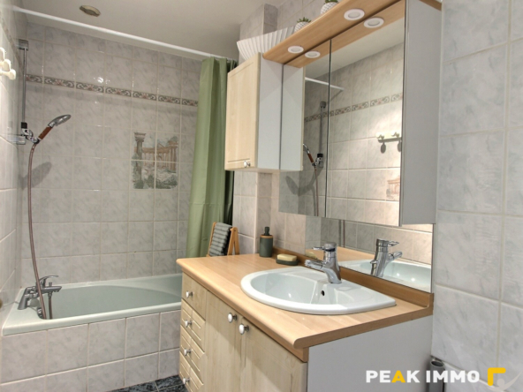 Appartement - 3 pièces - 65 m2 - Cran Gevrier