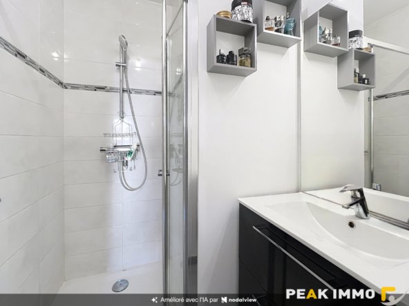 AMBILLY PROCHE DOUANE Appartement T4 AVEC 2 salle de bains B