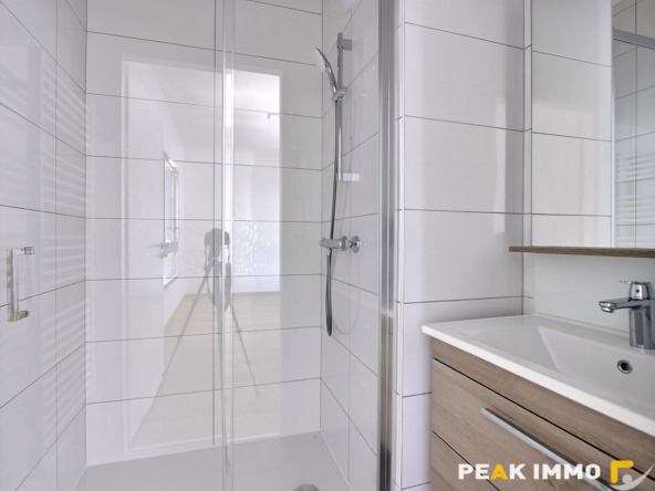 Appartement 4 pièces de 113 m2 - ANNECY-LE-VIEUX
