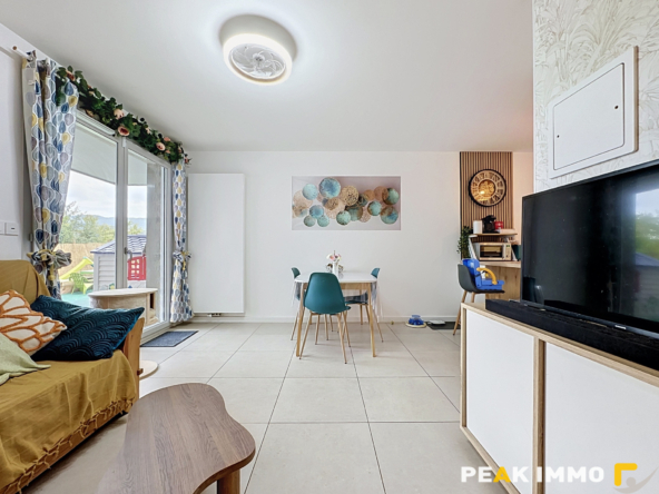 Appartement 3 pièces - 63 m2 - Sales