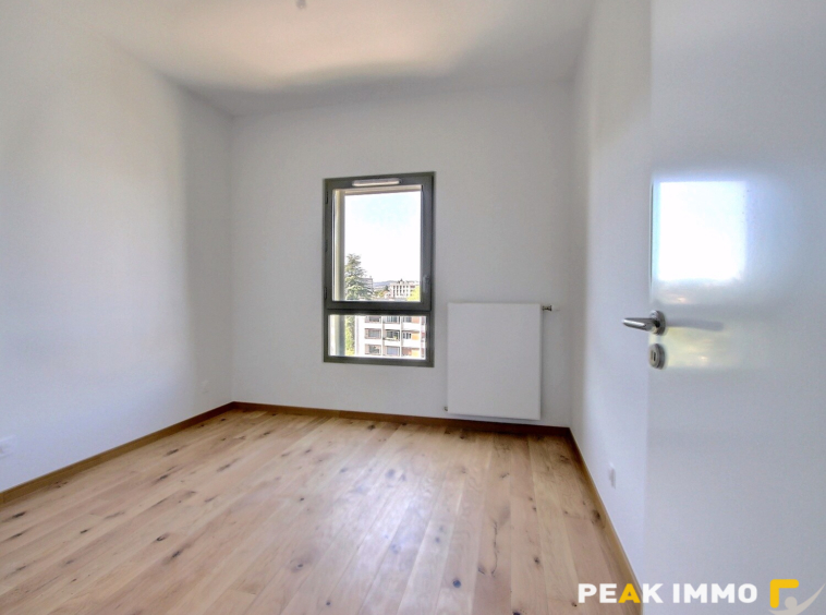 Appartement 4 pièces de 113 m2 - ANNECY-LE-VIEUX