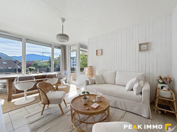 Appartement 4 pièces - 83 m2 - DOUSSARD