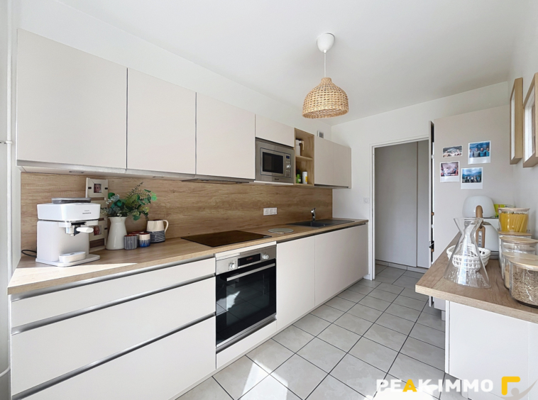 Appartement 4 pièces - 83 m2 - DOUSSARD