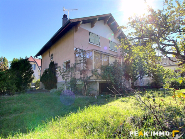 Maison 6 pièces sur terrain 486 m2  - Annecy centre