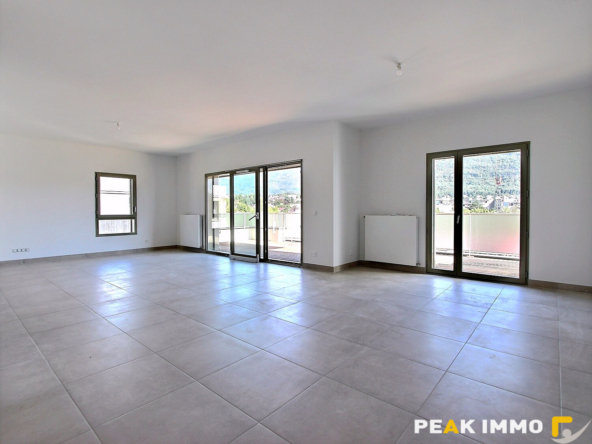 Appartement 4 pièces de 113 m2 - ANNECY-LE-VIEUX