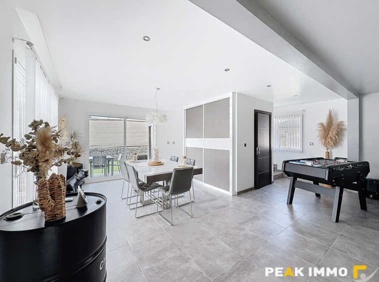 Maison mitoyenne - 4 pièces - 126 m2 - Grésy sur Aix