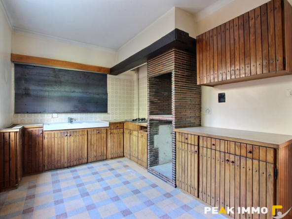 Maison 6 pièces sur terrain 486 m2  - Annecy centre