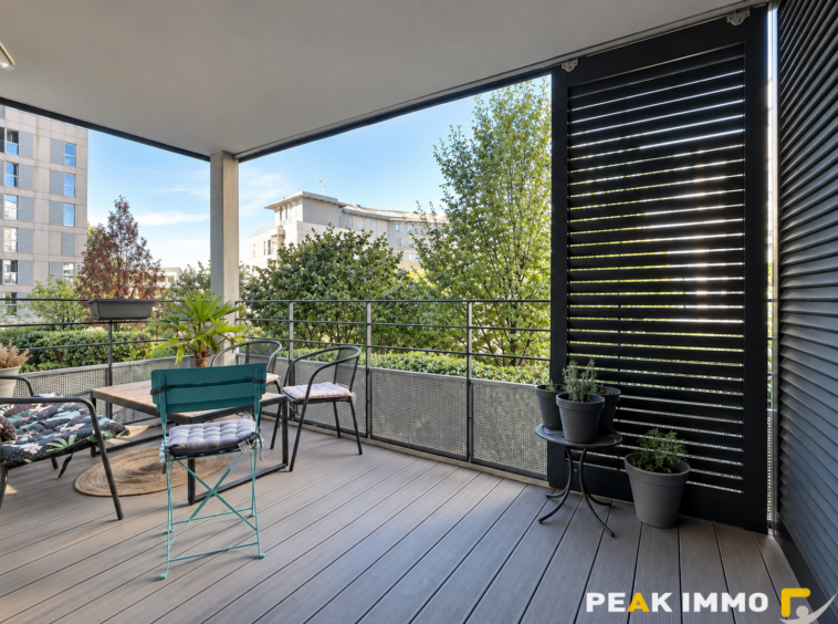 ANNECY - T3 de 62.5m2, au calme, avec balcon, garage fermé e