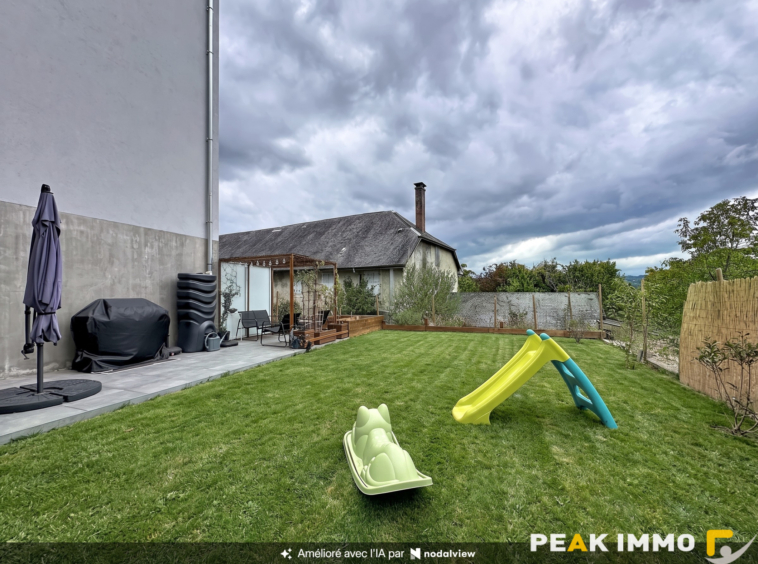 Appartement 3 pièces - 63 m2 - Sales