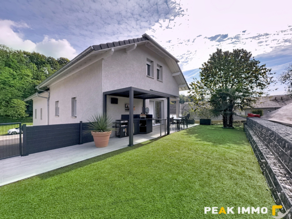 Maison mitoyenne - 4 pièces - 126 m2 - Grésy sur Aix