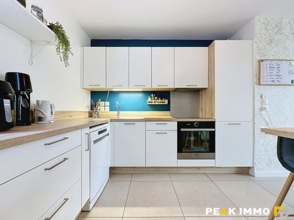 Appartement 3 pièces - 63 m2 - Sales