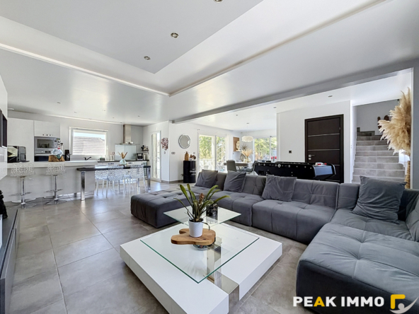 Maison mitoyenne - 4 pièces - 126 m2 - Grésy sur Aix