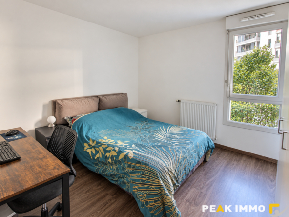 ANNECY - T3 de 62.5m2, au calme, avec balcon, garage fermé e