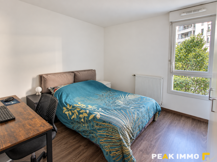 ANNECY - T3 de 62.5m2, au calme, avec balcon, garage fermé e