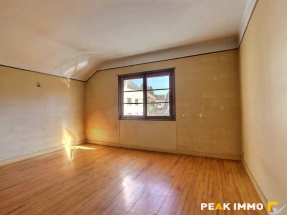 Maison 6 pièces sur terrain 486 m2  - Annecy centre