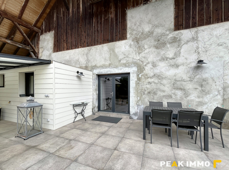Appartement - 81 m2 avec terrasse et jardin - DOUSSARD