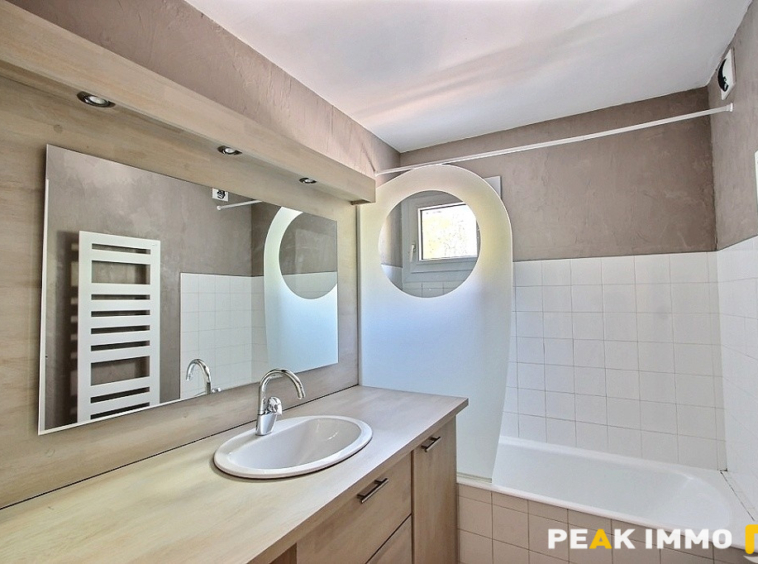 Annecy - Appartement - 2 pièces - 52.78m2