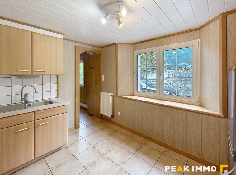 LUCINGES   À louer : charmante maison de village F4 de 84 m2